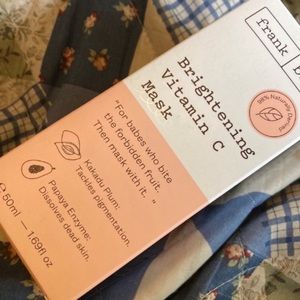 Frank body brightening vitamin c mask exfoliating gel
